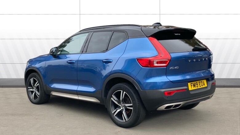 Volvo Xc40 1.5 T3 R DESIGN 5dr Petrol Estate
